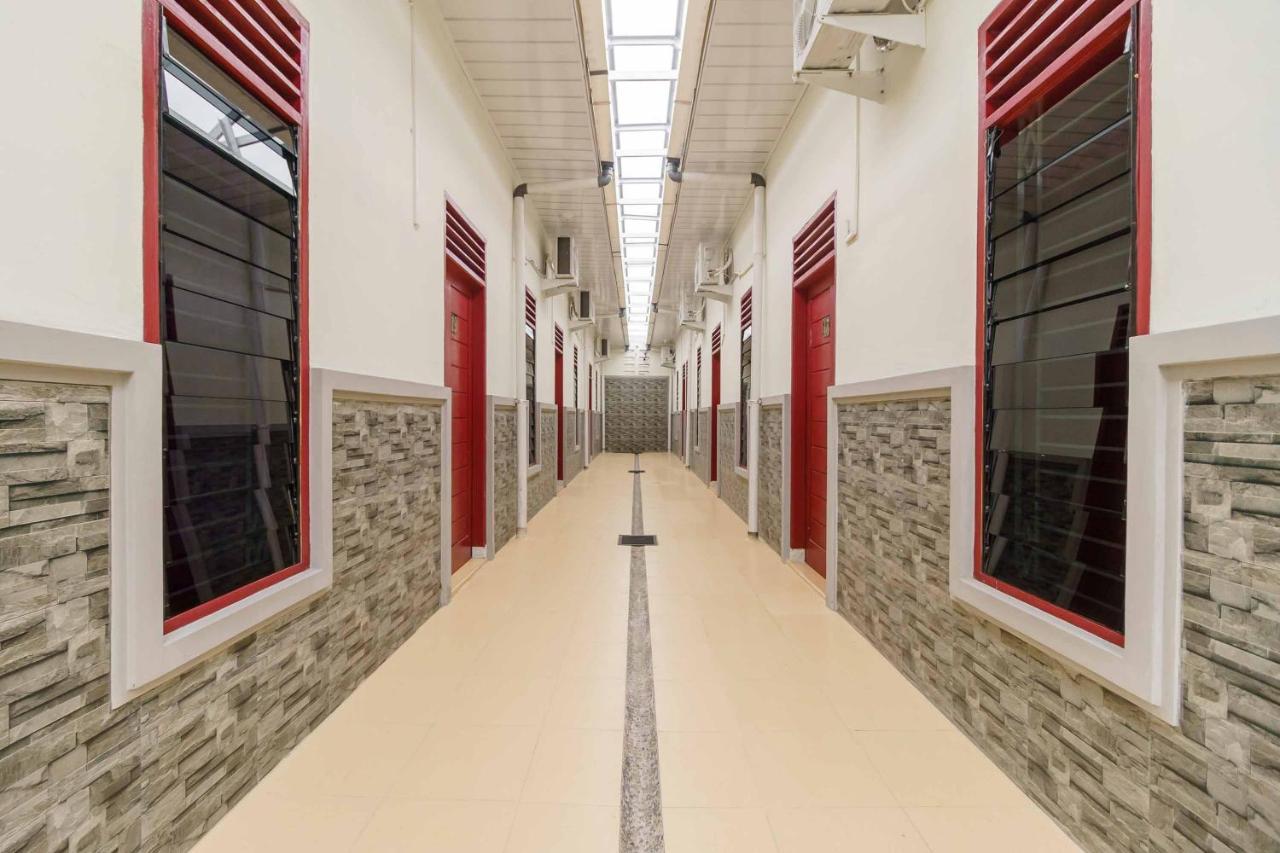 Reddoorz Plus @ Setiabudi Medan 4 Sunggal Exteriér fotografie