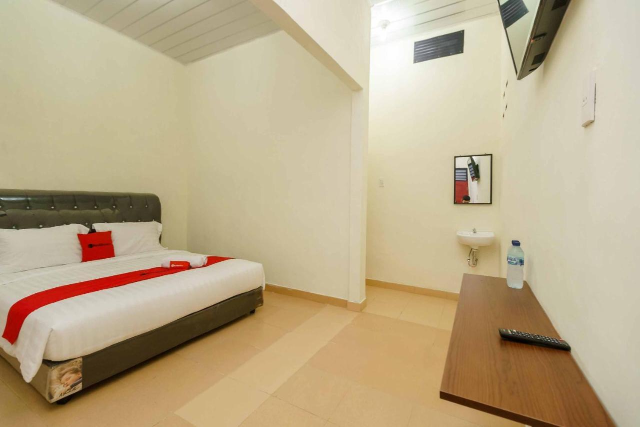 Reddoorz Plus @ Setiabudi Medan 4 Sunggal Exteriér fotografie