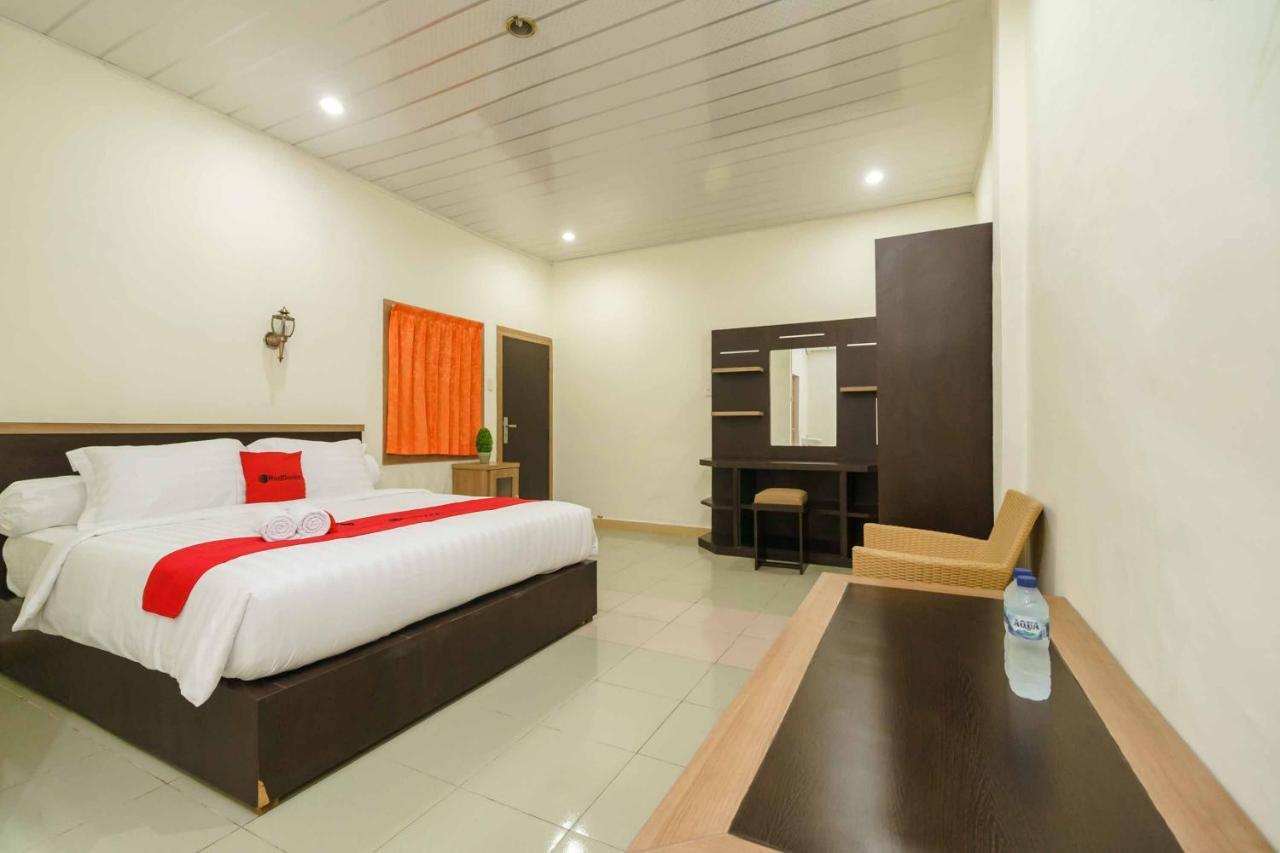 Reddoorz Plus @ Setiabudi Medan 4 Sunggal Exteriér fotografie